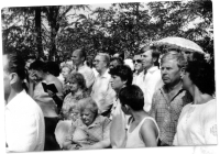 Záver Mariánskeho roku, august 1988, Nitra, Kalvária. Na foto biskup Ján Korec, František Mikloško