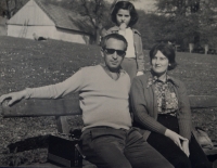 Photo of Zuzana, her husband Michal and daughter Danka.
