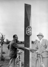 Milan Černín's father Pavel (on the left) / Osoblaha / 1937