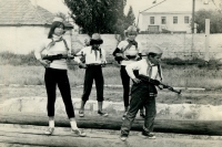 Zarnitsa war game at a pioneer camp, 1979