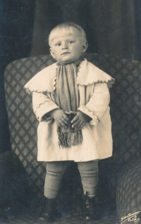 Josef Neček, circa 1929
