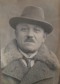 Great-grandfather Antonín Urx, grandmother Hornická's father, who worked for Kinskýs