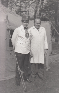 František Bauer (left) learning to become a butcher in Hroznětín 