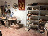 A look into the ceramic workshop of Jaromír Mergl