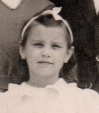 Libuše Čevelová as a child