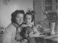 Olga Vychodilová with her mother Růžena