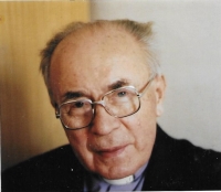 Father Karel Pilík, an outstanding priest. One of the propagators of the Work of Mary in Bohemia, 1990s 