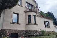 Podoba domu na Frýdštejně z léta 2023, kde se v závěru roku 1942 ukrýval parašutista Lubomír Jasínek