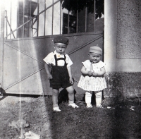 Ludmila Jahnová with her brother / Leskovec nad Moravicí / 1952
