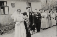svadobná fotografia pamätníčky Oľgy Verešovej s manželom Pavlom Domanickým