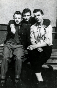 After completing apprenticeship at the Bohumín apprenticeship school in 1953. From left Jan Bizon, Oldřich Roupec, Vladimír Vlk