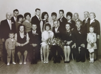 Jindřich Marek (bottom center) in a wedding photo from 1964. To his right are his mother Jaroslava and father Josef, above the bride is Jaroslava's sister
