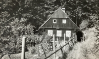 Dům Dresslerových na Mariánské Hoře, kde bydleli, dokud nebyli odsunuti z Československa 