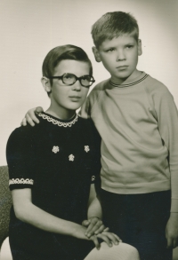 Děti Ludmily Tůmové Pavla a Jiří, 70. léta 20. století
