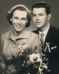 Rok 1952 svatební fotografie