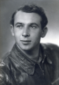 Marie Sirkovská's brother Vladimír Melnik, 1950s