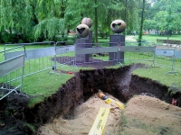 Installation of hearts from Milan Exner's workshop in Poděbrady Spa Park, 2006