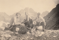 Julius Kodrík with his father and brother Milan in Roháče Mountains in 1941