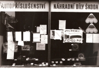 Politická agitace při jednohodinové generální stávce, 27. listopadu 1989, Český Krumlov 