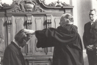 Kněžské svěcení, 1975