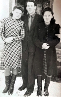 Marie Sirkovská (right) with friends, Šumperk region, ca. 1949