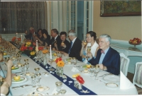 Diplomatická recepcia.