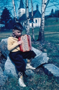 Hře na harmoniku se František Severa věnoval už od raného dětství