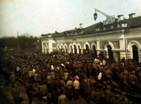Před dobytím Kurganu, fotografie pamětníkova otce Rostislava Bábka z období v legiích