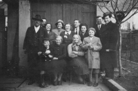 Rodina Motlova - příbuzní maminky Karla Slámy, 30. léta