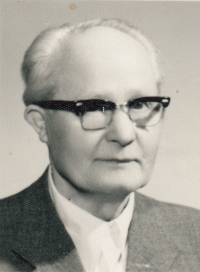 Father Josef Čunek at the age of 87
