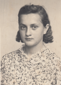 Marie Mitisková, teta Jana Kubiše, roku 1942