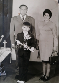 Parents and First Holy Communion.