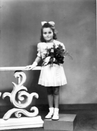 Eva Hozmanová, 1948