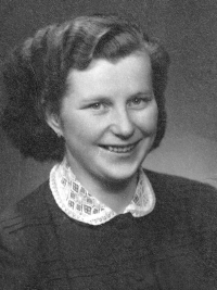 Marie Obrusníková, likely in 1954