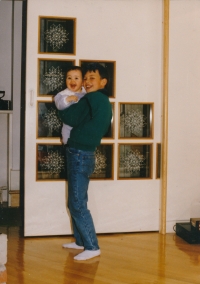 Zvjezdana Marković, children Srdjan and Andrea, Sarajevo, 1990