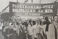 Demonstration for peace at V Sadech Primary School