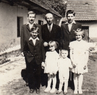 Jan (above left) with his siblings and father, 1962