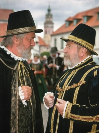 Jan as William of Rožmberk (right) with Zdeněk Krajíček (Petr Vok) at the Five-Leaved Rose Festival in Český Krumlov, 2010