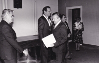 Presentation of recognition of the Third Resistance member to Jan Gazda on 28 November 1992