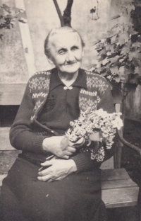 Jana Havlovičová, grandmother of the witness