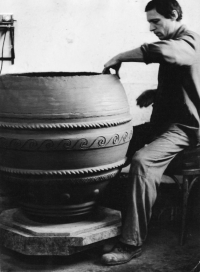 Stanislav Bukovský, together with Antonín Lněnička, produced ceramic artefacts in the Ceramic Centre in Plzeň-Cernice in 1977-1990, mainly for the State Conservation Centres, now the Conservation Institutes, for the exteriors and interiors of state castles and chateaux.