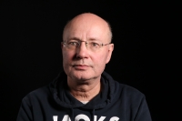 Petr Novák during the filming in the Prague studio in December 2024