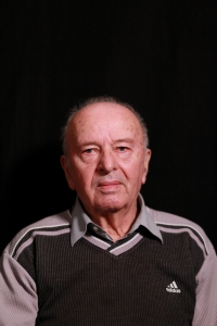 Zdeněk Smékal during filming for Memory of Nations, Ptení, March 2025