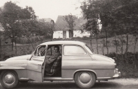 Uncle Marco Pohlídal, Nová Červená Voda in Sudetenland, family house, ca. 1961
