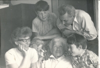 Hana Cuřínová with her grandmother, husband and two sons - Petr and Otik - in 1971