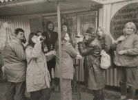 Buffet at the Chomutov railway station, Jan Tomeš third from the right, second half of the 1980s