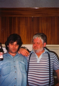 With Vlasta Třešňák in Canada. Vlasta Třešňák on the left, Arnošt Wagner on the right, 1989