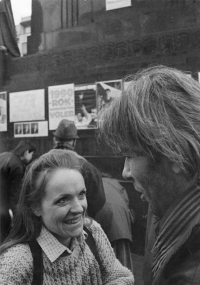 Libuše Vrtišková Hájková and Antonín Kysela on Wenceslas Square in Prague in 1990
