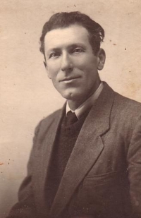 Father of the witness, 1950s