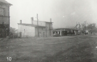 Koníček garage in Poděbradská street, 1960s